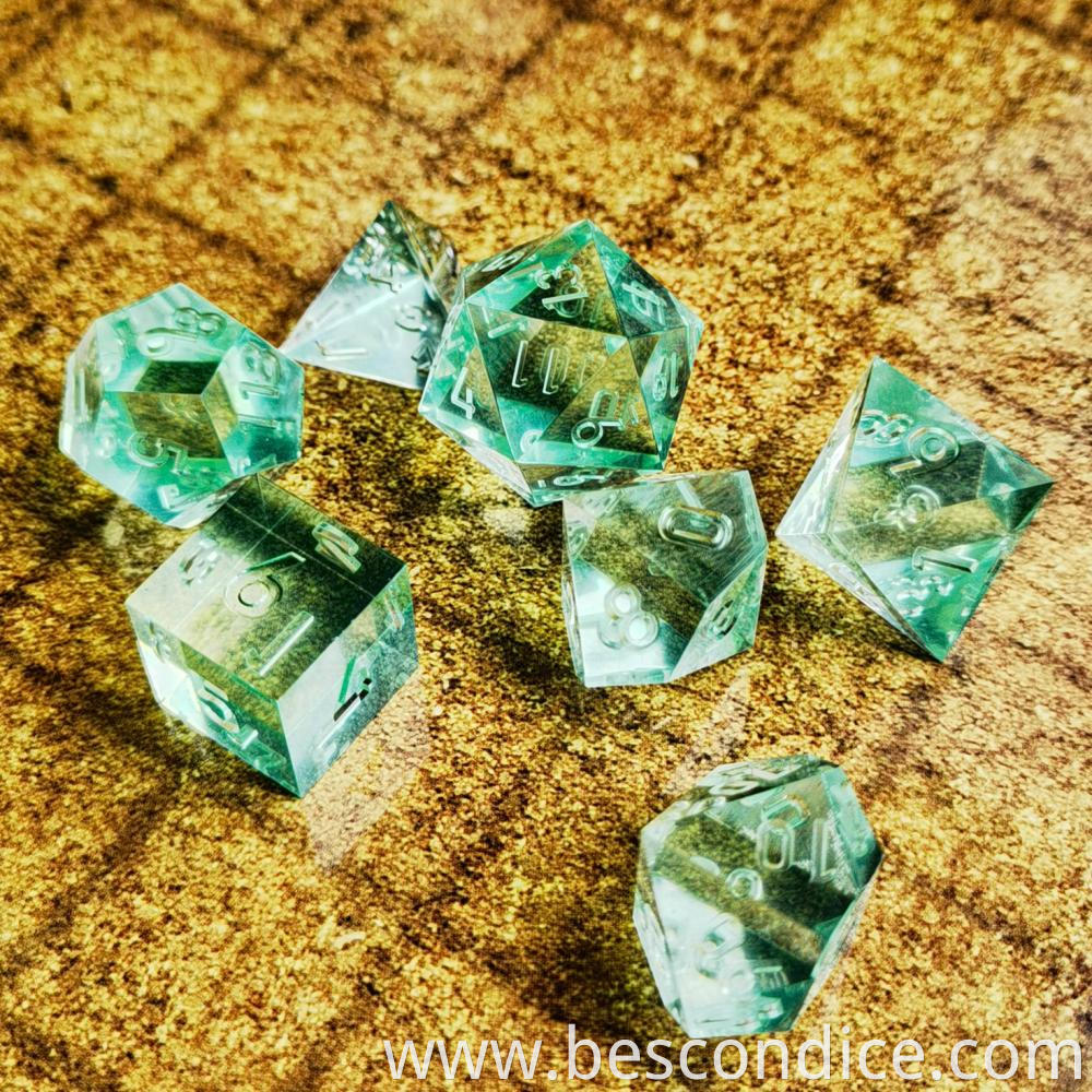 Crystal Unpainted Sharp Edged Dnd Dice Set 2